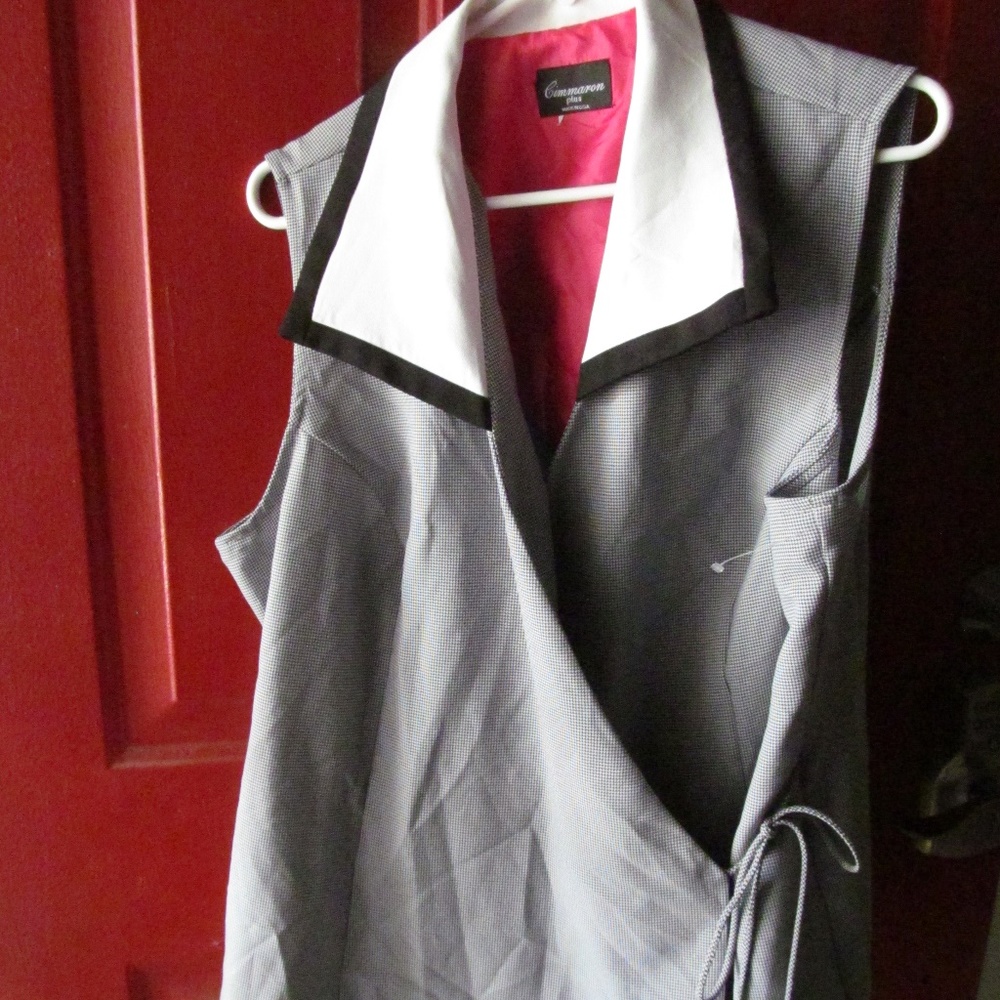 VINTAGE CIMMARON PLUS CHECKERED VEST TOP NWOT